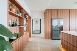 Lakeview Estate (D20), Apartment #533174501